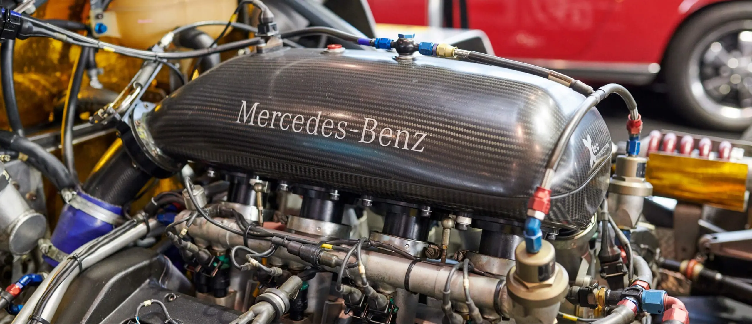 Ein alter Mercedes-Benz Motor